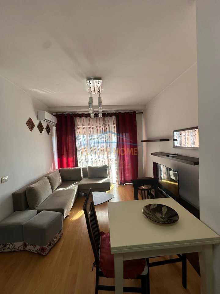 Qera, Apartament 1+1, Xhamllik, Tiranë