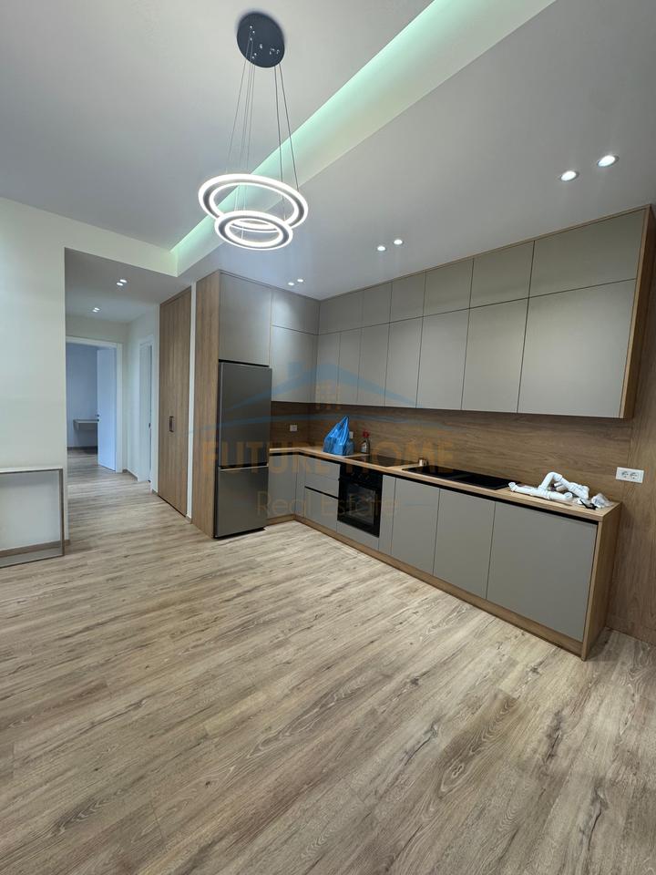 For rent, 2+1+2 Apartment, Delijorgji Complex, Tirana.