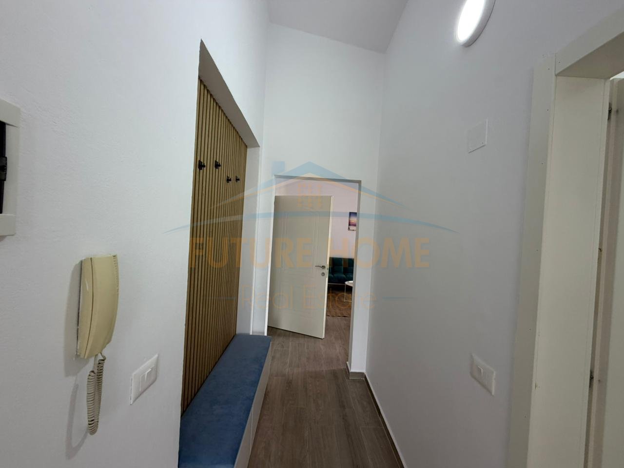 Shitet, Apartament 1+1+2 Ballkone, Mali i Robit, Golem
