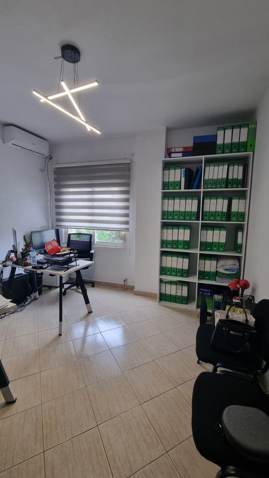 For rent, Office space, Komuna e Parisit, Tirana