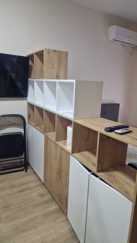 Qira, Garsoniere, Kopshti Botanik, Tirane.