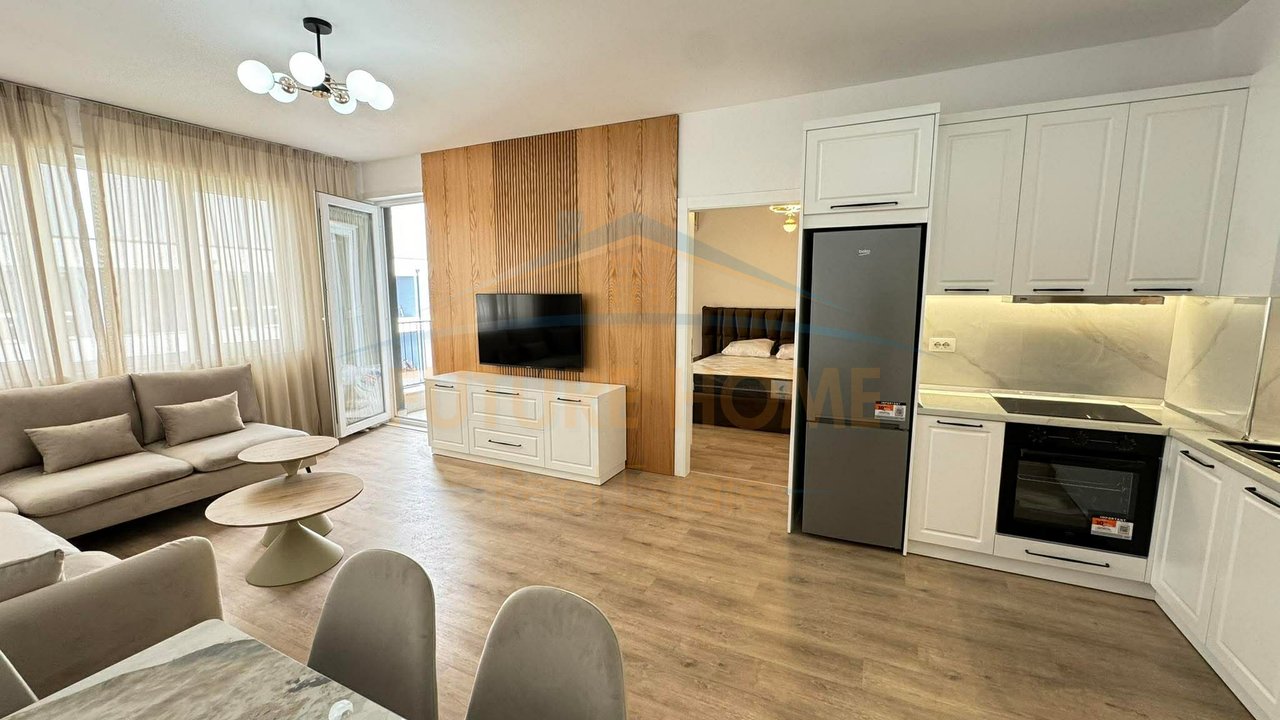 Qera, Apartament 2+1, Univers City