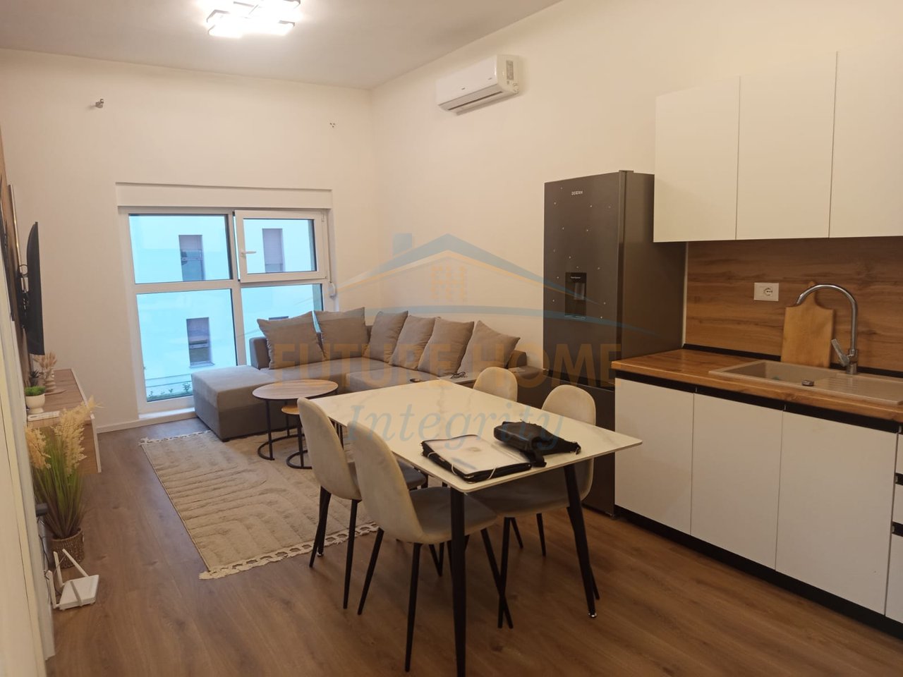 Rent, 1+1 Apartment, Kadiu Residence, Tirana.