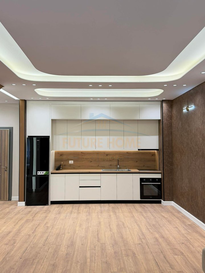 In vendita, Appartamento 2+1, Tirana Golden Park 3