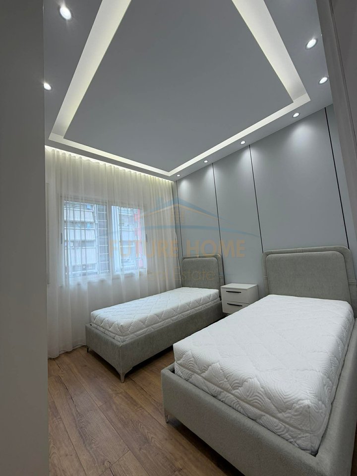 In vendita, Appartamento 2+1, Tirana Golden Park 3