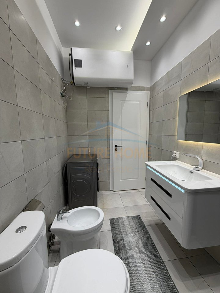 In vendita, Appartamento 2+1, Tirana Golden Park 3