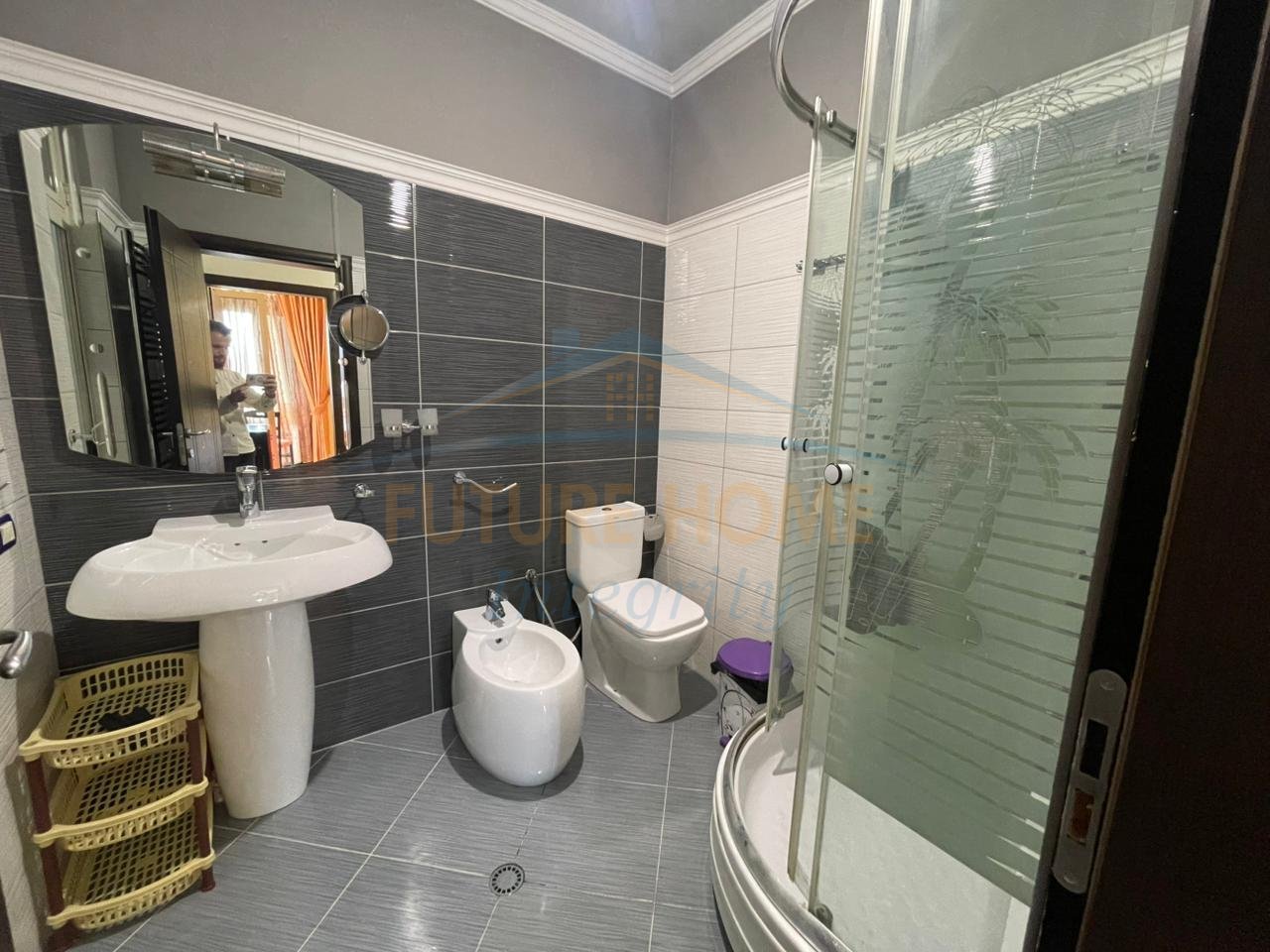 Affitto, Appartamento 2+1+2, Ville Tedesche, Tirana.