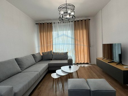 Affitto, Appartamento 1+1, Accesso Tirana