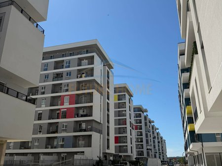 Shitet, Apartament 1+1, Univers City