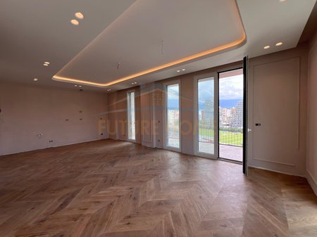 Shitet, Apartament 3+1+2, Altana Residence, Tiranë.