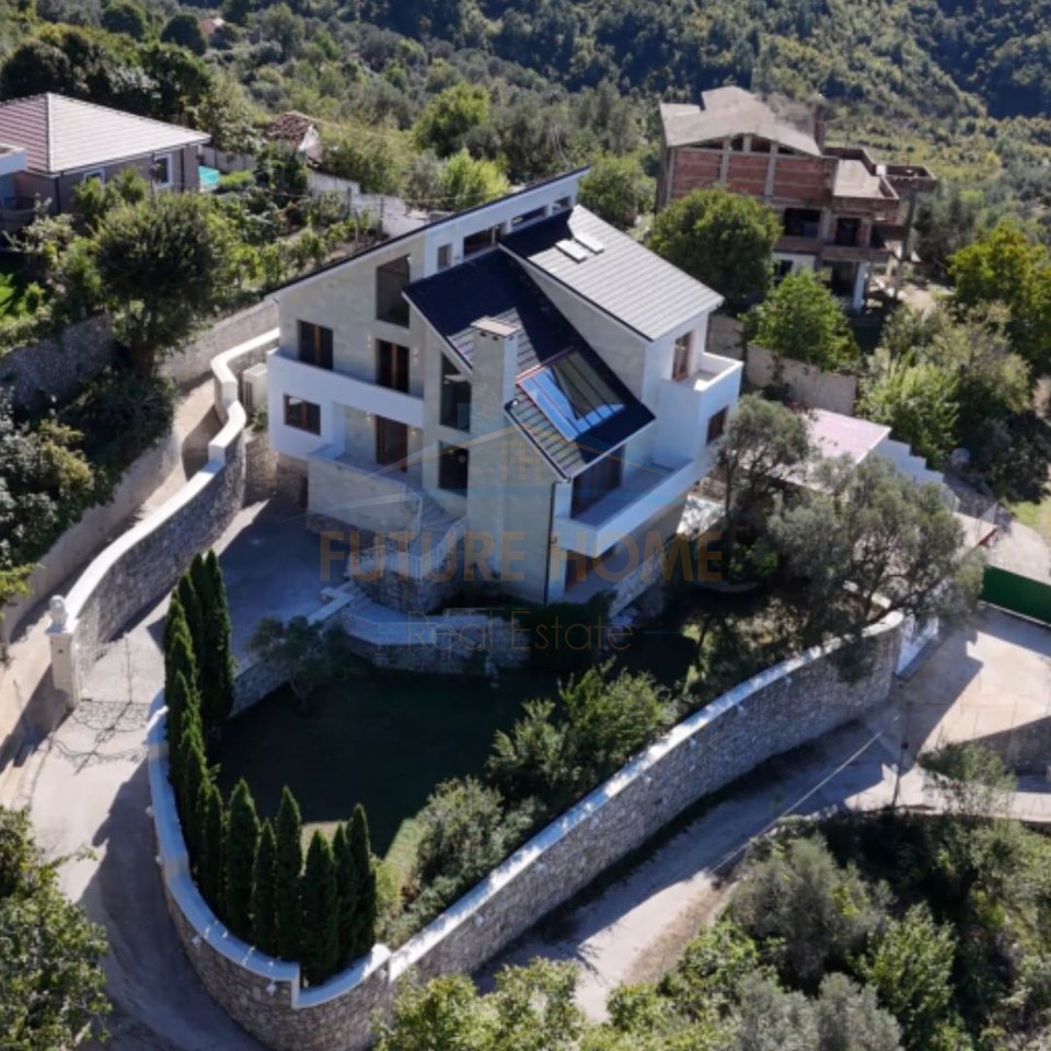 Qera, Vilë , Petrele, Tirane