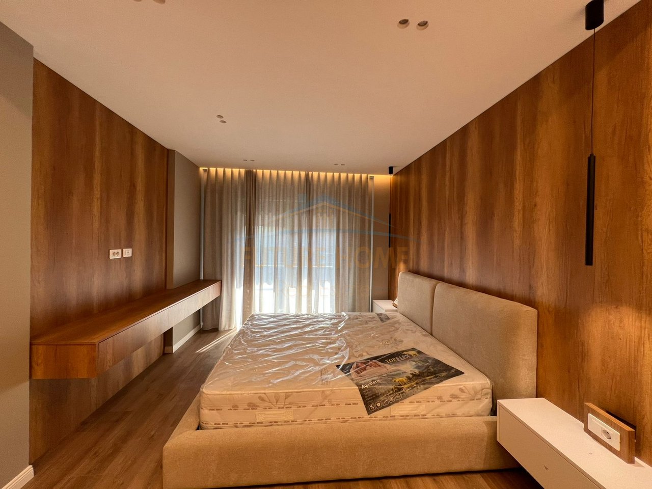 Qera, Apartament 2+1+Parkim,Rruga e Elbasanit,Tirane