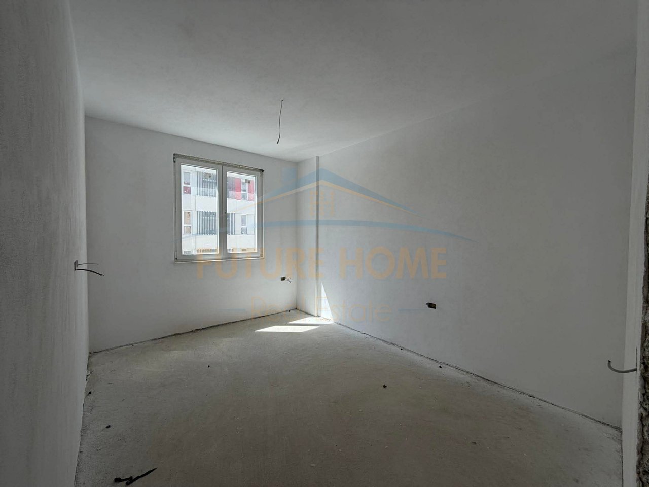 Shitet, Apartament 1+1, Univers City