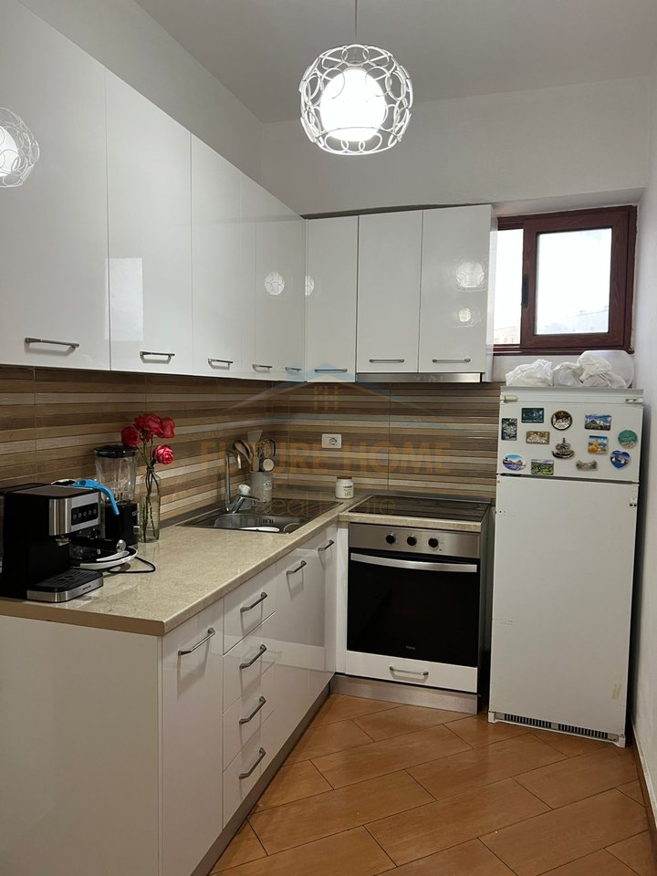 Shitet, Apartament 1+1, Lagjia 17, Durrës