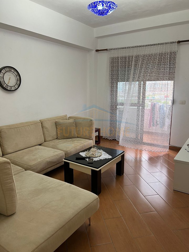Shitet, Apartament 1+1, Lagjia 17, Durrës