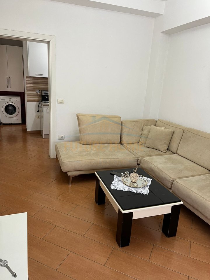 Shitet, Apartament 1+1, Lagjia 17, Durrës