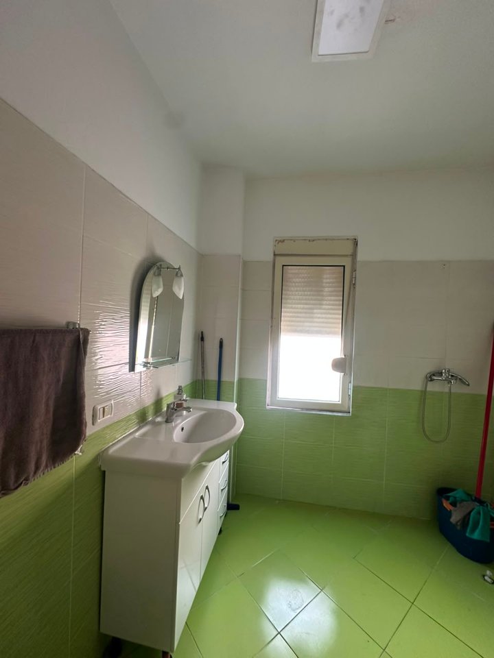 For rent, Office space, Komuna e Parisit, Tirana