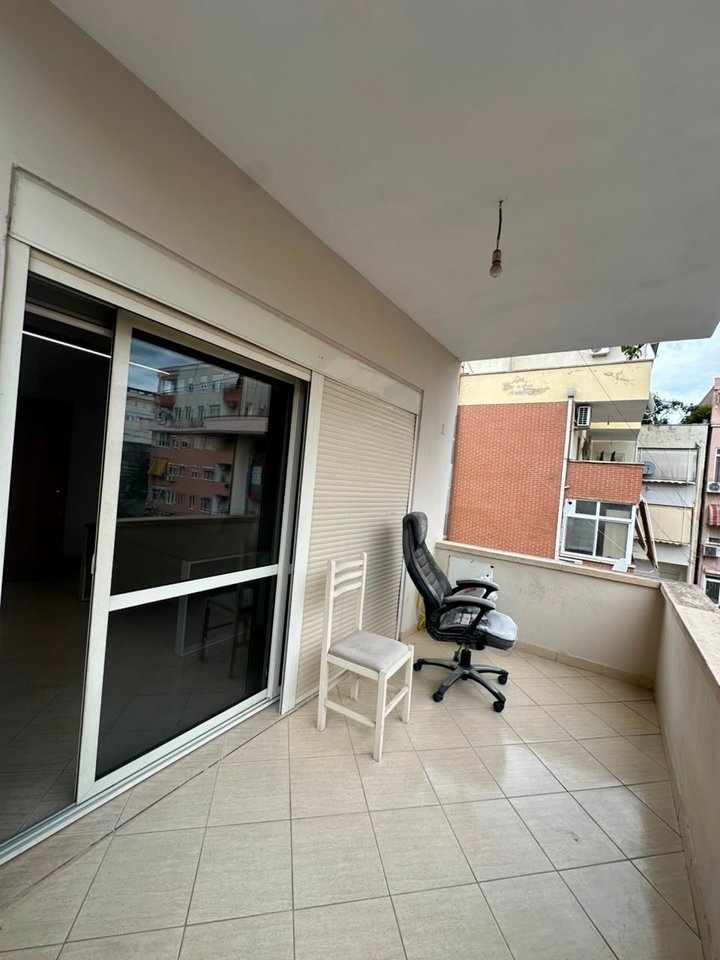 For rent, Office space, Komuna e Parisit, Tirana
