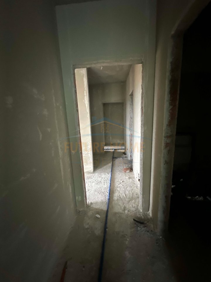 Qera, Apartament 4+1+2 + Post Parkimi, Green City, Unaza e Re