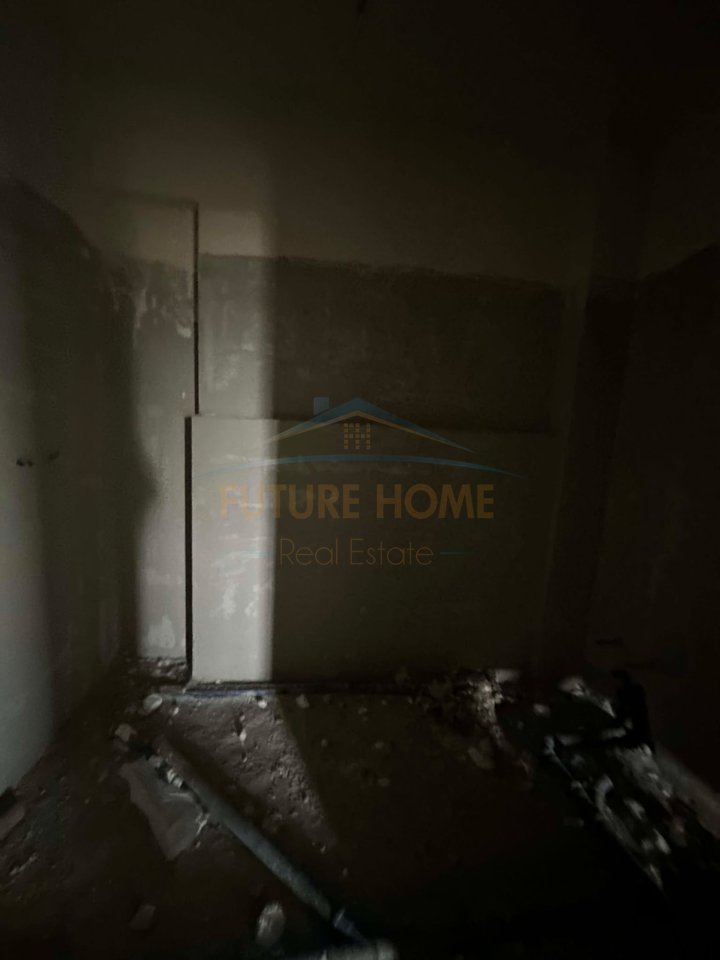 Qera, Apartament 4+1+2 + Post Parkimi, Green City, Unaza e Re