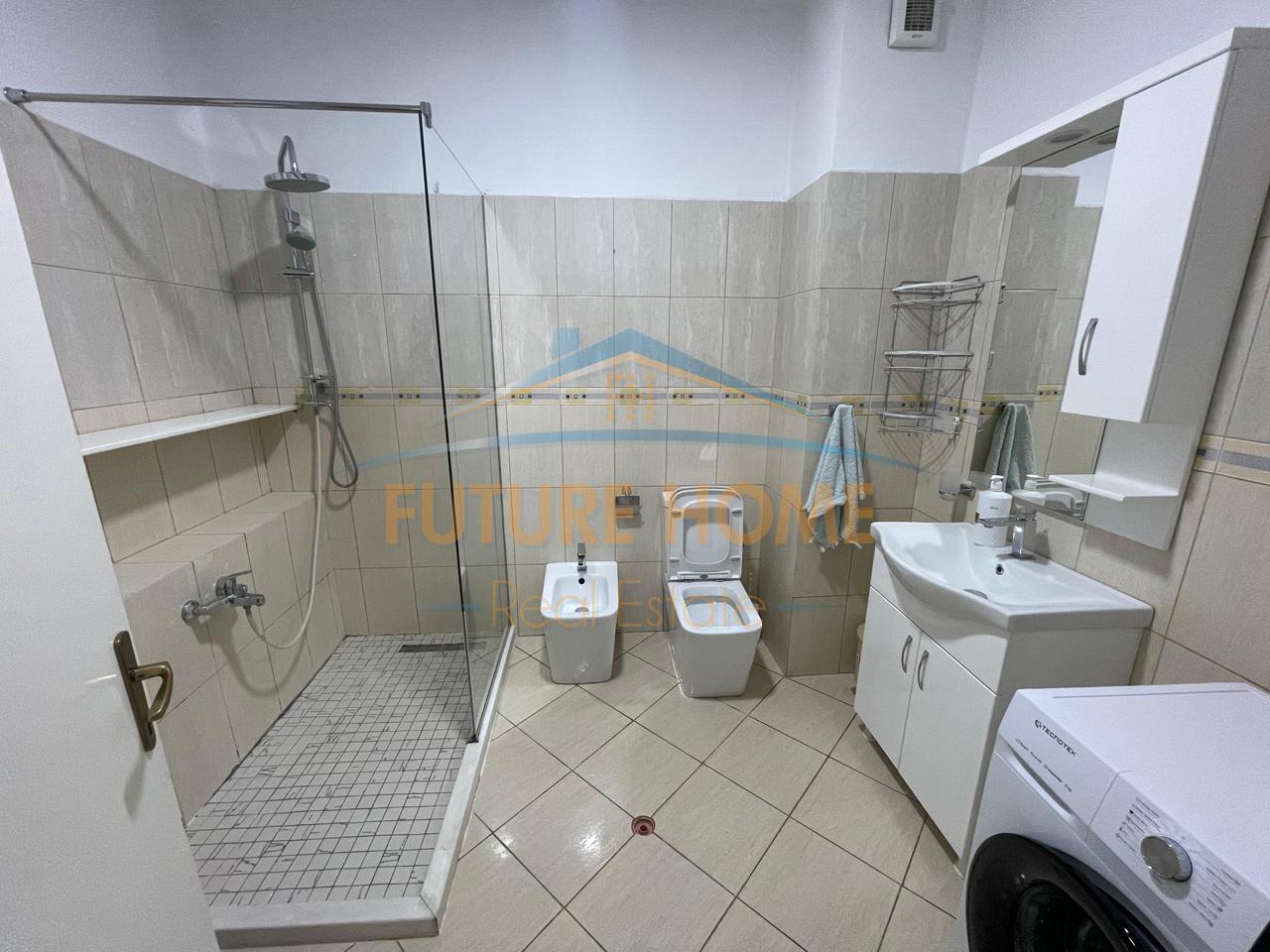 Shitet, Apartament 2+1+2, Kodra Diellit, Tiranë.