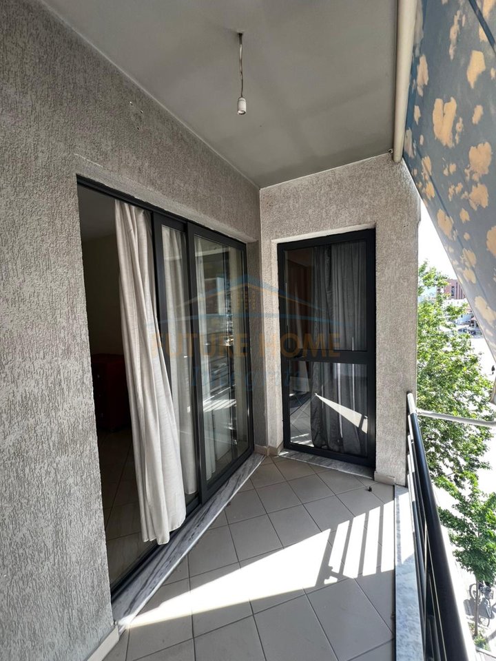 Qera, Apartament 2+1+2, Unaza e Re, Tiranë.