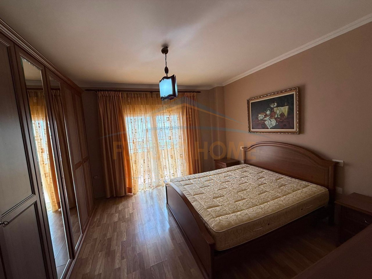 Qera, Apartament 1+1, Sheshi Willson, Tirane