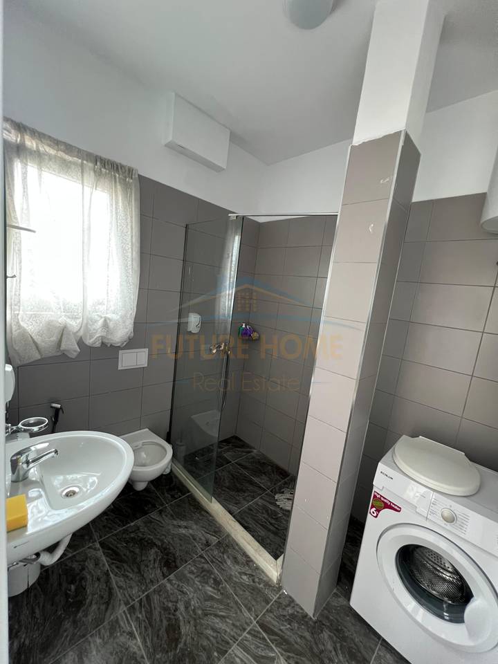 Shitet, Apartament 2+1+2, Selitë