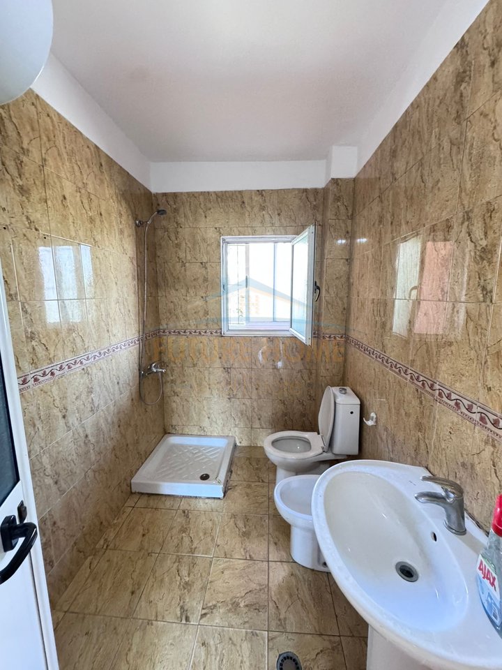 Shitet, Apartament 1+1, Irfan Tomini, Tiranë