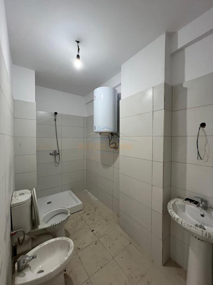 Qera,Apartament 2+1+2, Rruga 5 Maj, Tirane
