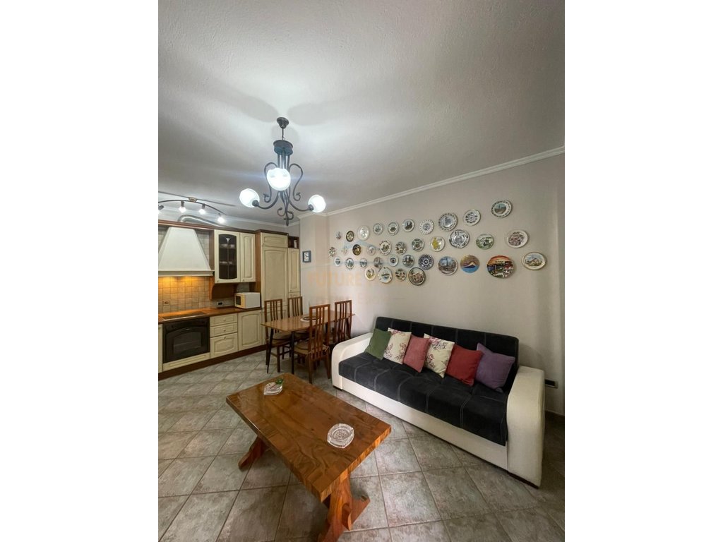 For rent, 2+1 Apartment, Myslym Shyri, Tirana.