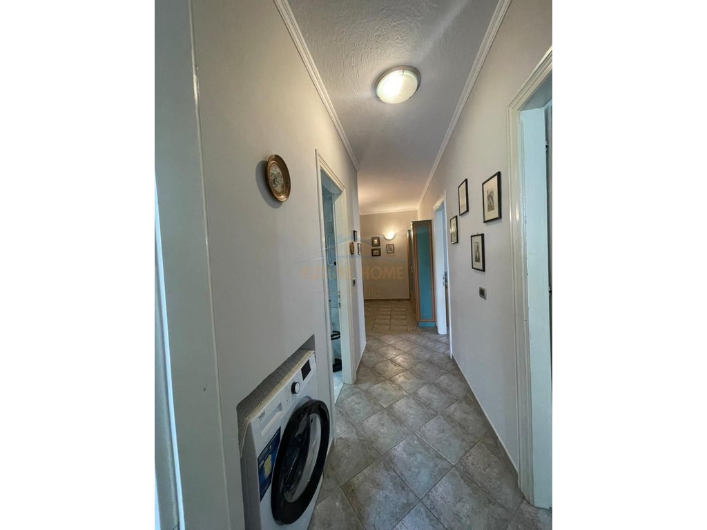 For rent, 2+1 Apartment, Myslym Shyri, Tirana.