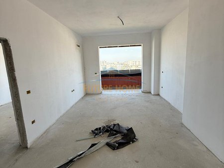 Shitje, Apartament 1+1, Square21,Rruga e Kavajes, Tirane