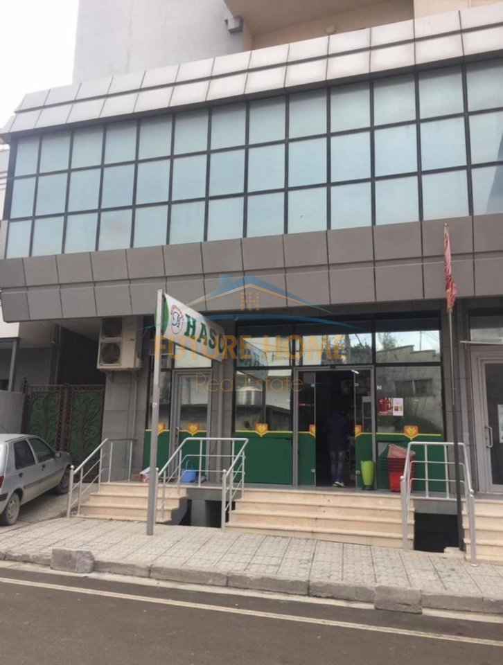 Shiten, 2 Ambiente Biznesi, Vlorë