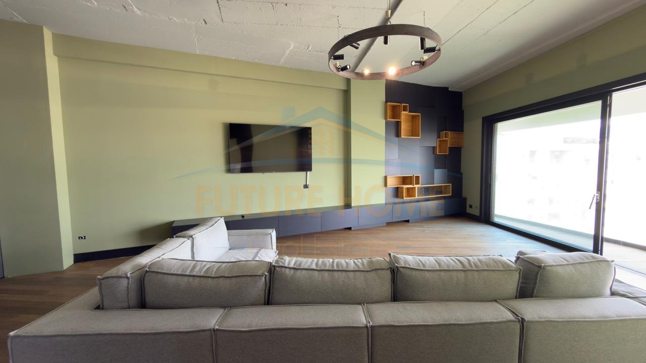 Qera, Apartament 3+1+2+2 Poste Parkimi, Unaza e Re