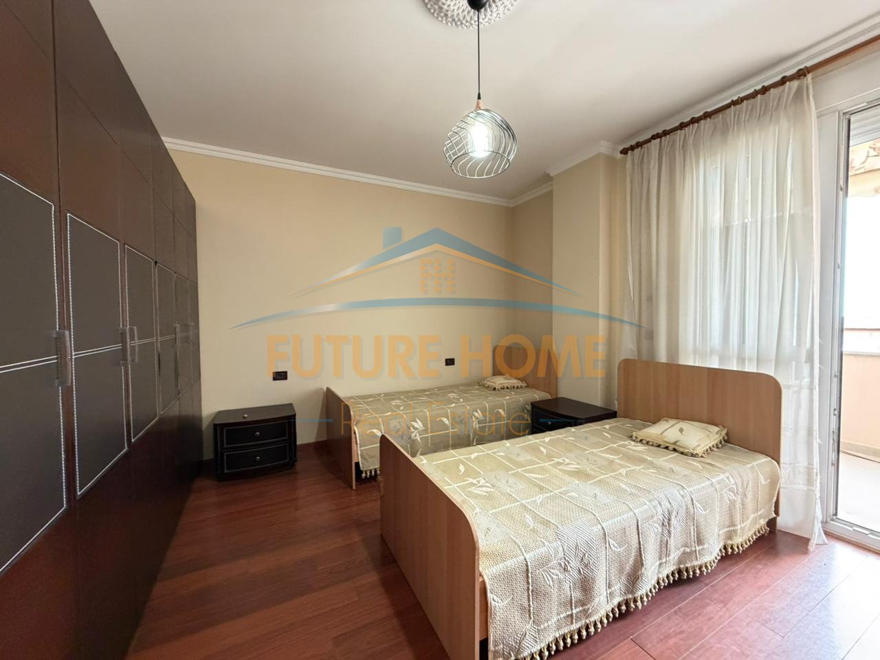 For sale, 2+1 Apartment, Boulevard Jeanne d'Arc, Tirana.