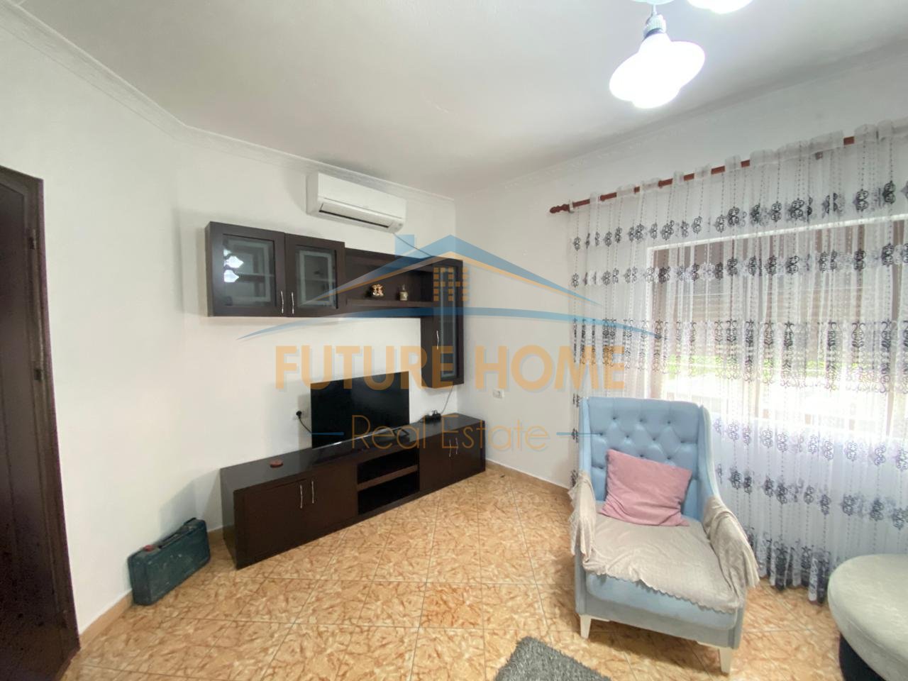 Affitto, Appartamento 2+1, Selitë, Tirana.