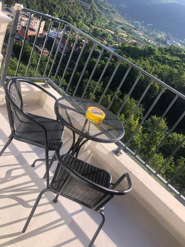 Shitet, Apartament 1+1, Rezidenca Jaho, Fresku, Tirane.