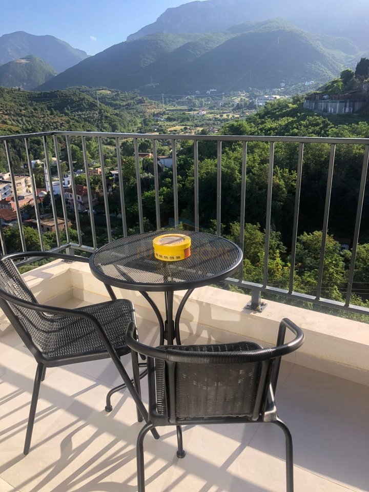 Shitet, Apartament 1+1, Rezidenca Jaho, Fresku, Tirane.