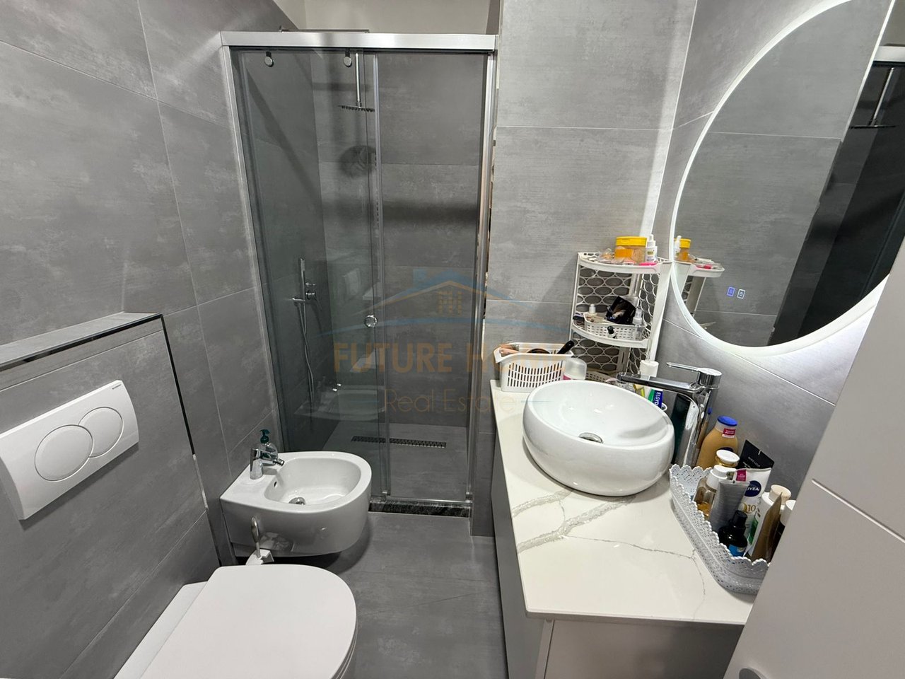Shitet, Apartament 1+1, Rezidenca Jaho, Fresku, Tirane.