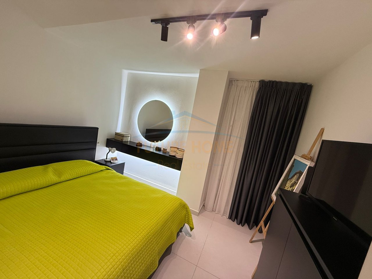 Shitet, Apartament 1+1, Rezidenca Jaho, Fresku, Tirane.