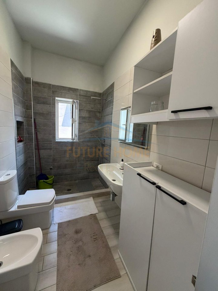 Qira, Apartament 2+1, Rruga e Barrikadave, Tiranë.