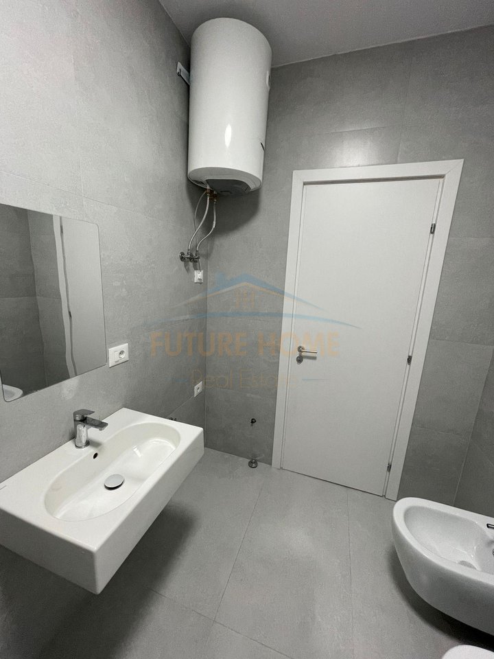 Qira, Apartament 1+1, Kompleksi Aura, Tiranë