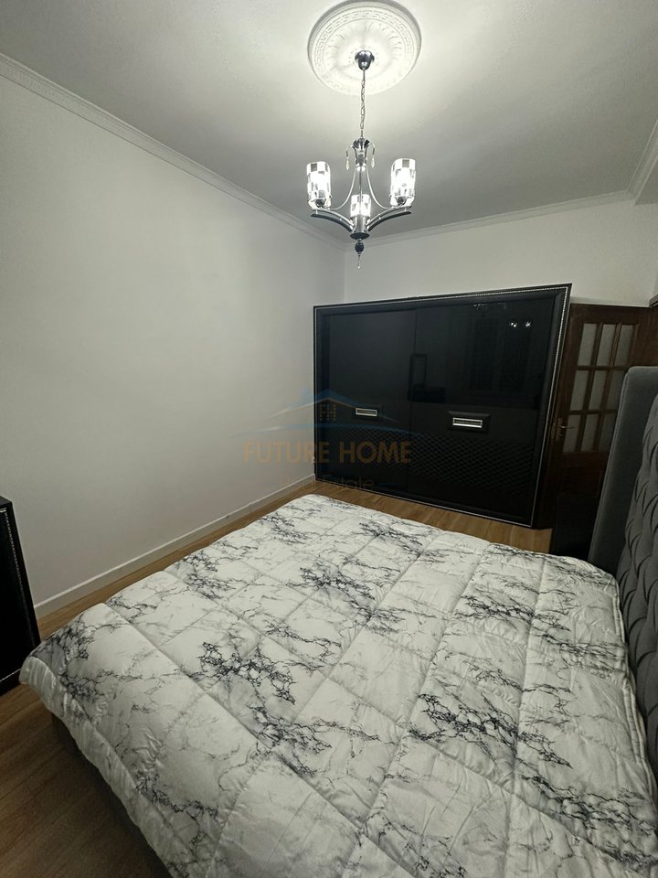 Qira, Appartamento 2+1, Edifici Shallvare, Tirana