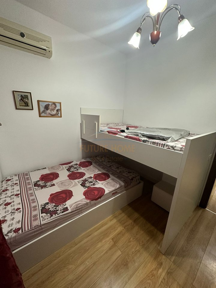 Qira, Appartamento 2+1, Edifici Shallvare, Tirana