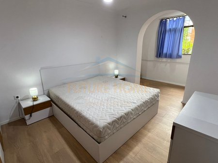 Qira, Apartament 1+1, Rruga Fortuzi, Tiranë.