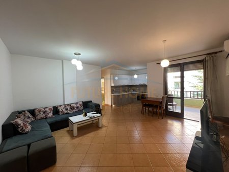 Shitet, Apartament 2+1+2+Post parkimi, Kopshti Botanik, Tirane