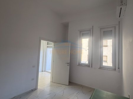 Qera , Apartament 2+1 , Donika center , Tirane