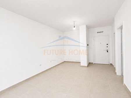 For sale, Apartment 1+1, Golem.