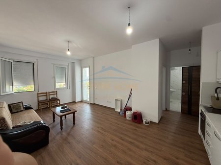 Qera, Apartament 1+1, Paskuqan